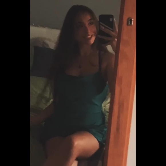 Meet your Posher, Meagan - Picture 2 of 16